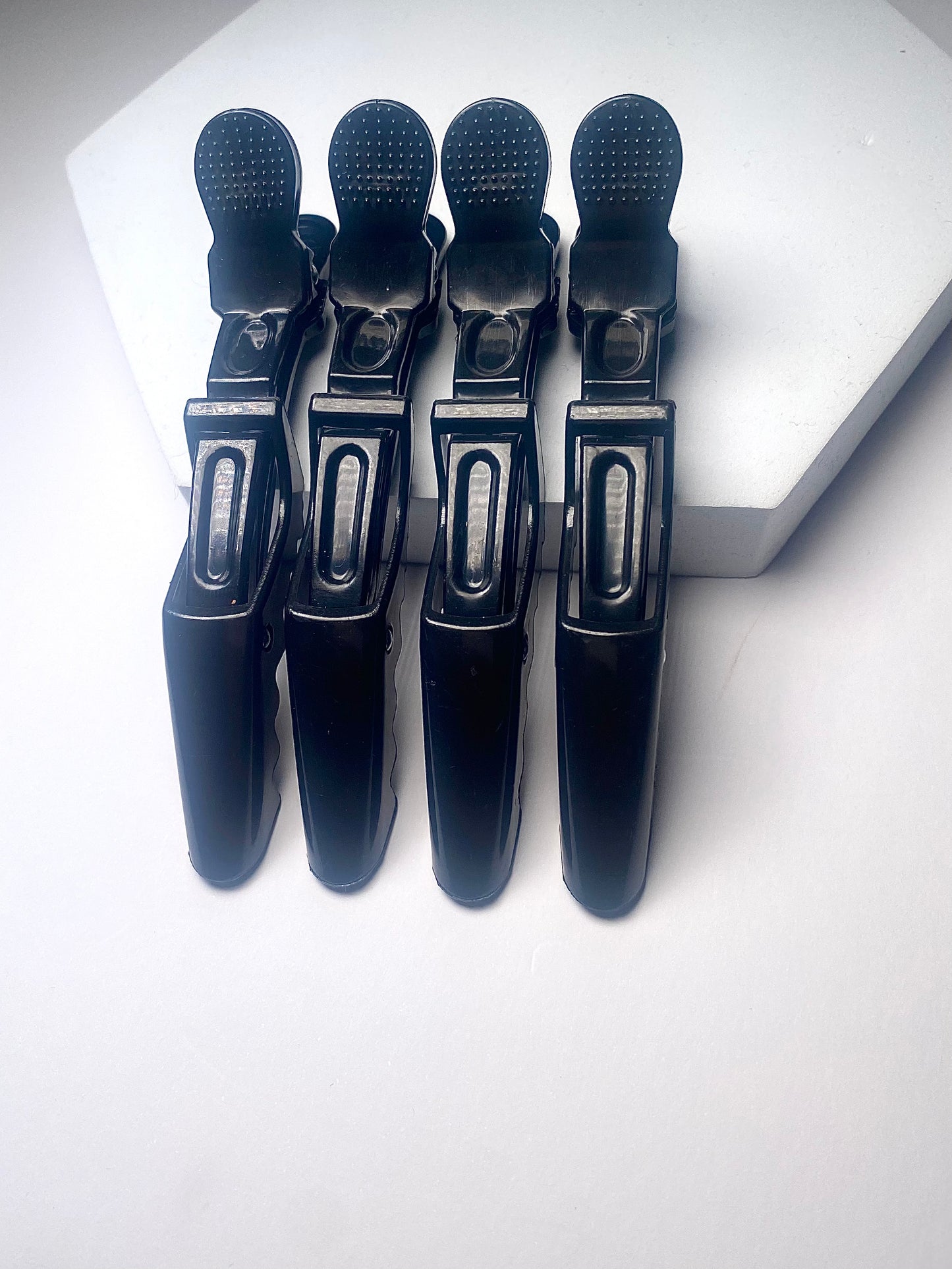 Black Grip Clips